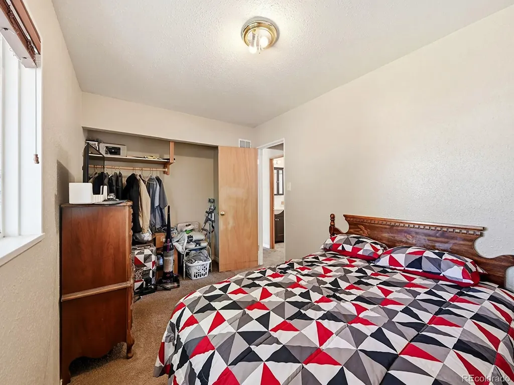 6460 Glencoe Street Commerce City CO 80022