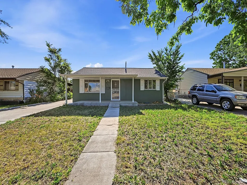 6460 Glencoe Street Commerce City CO 80022