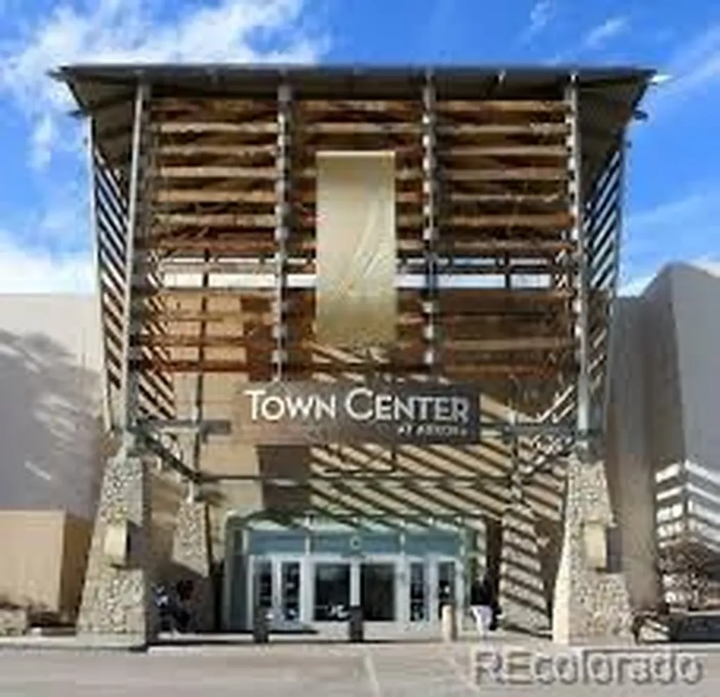 2201 Sable Boulevard Aurora CO 80011