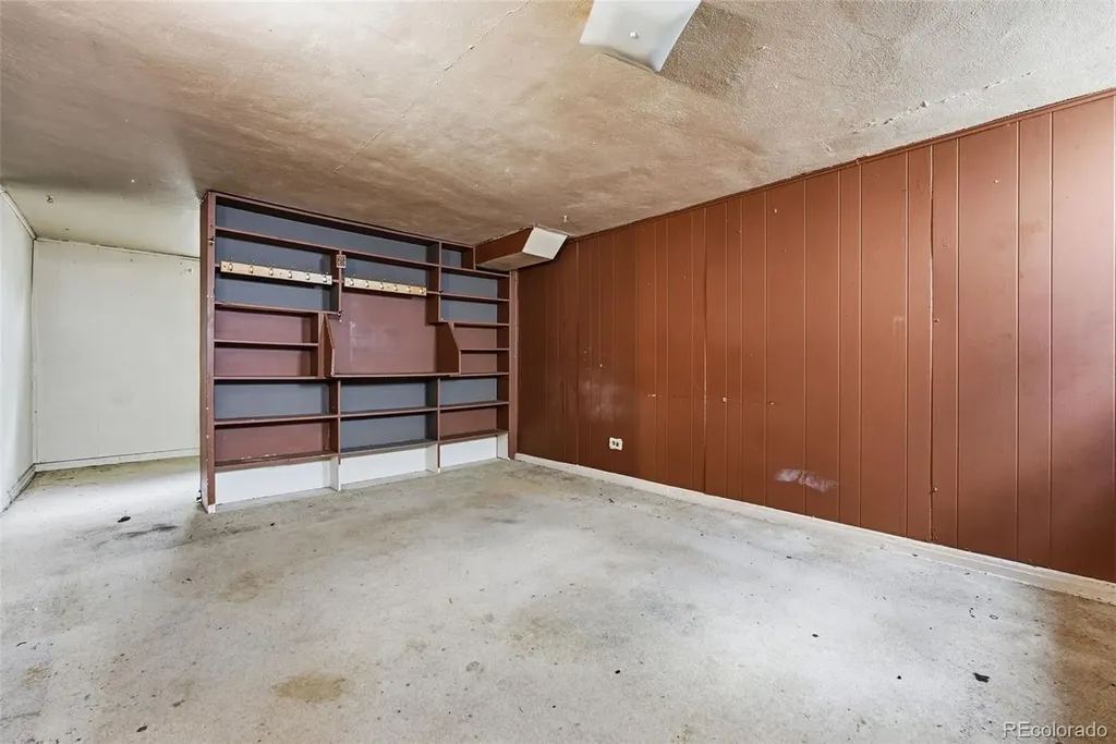 2661 N Glencoe Street Denver CO 80207