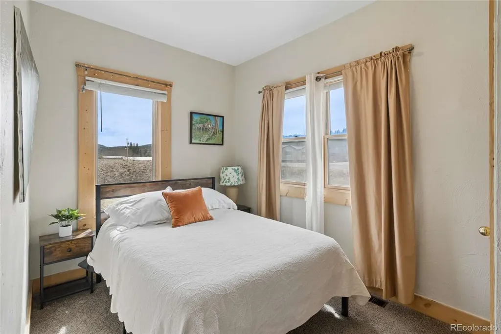 609 W 4th Street Nederland CO 80466
