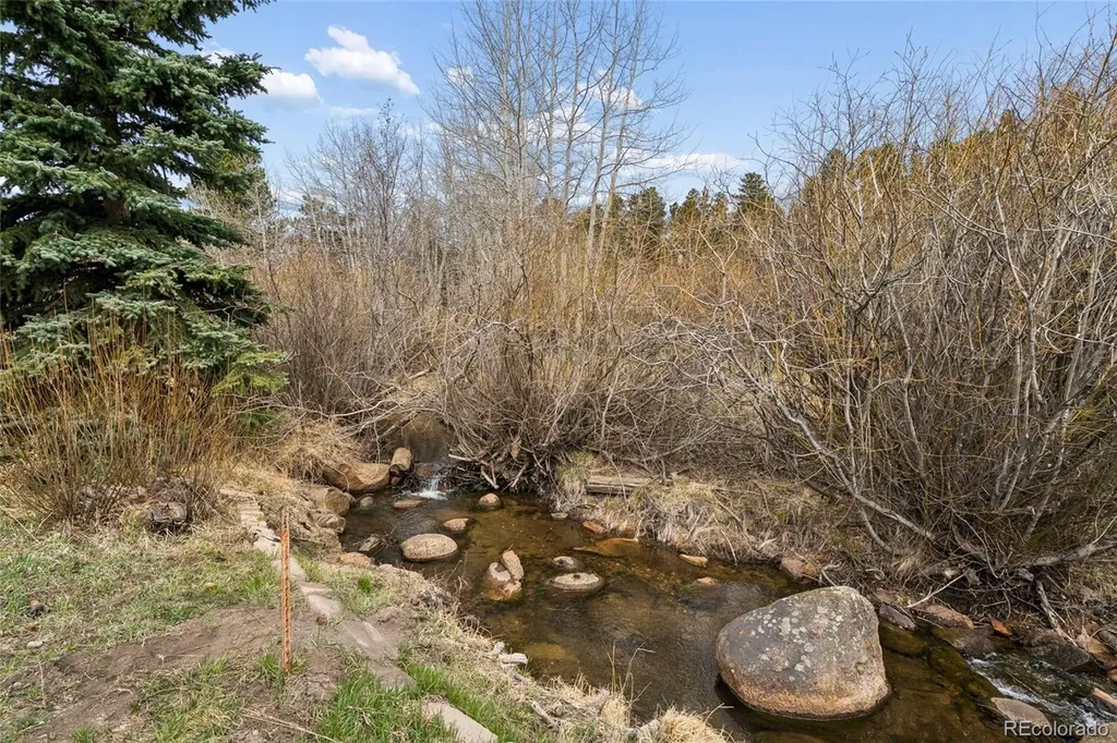 609 W 4th Street Nederland CO 80466