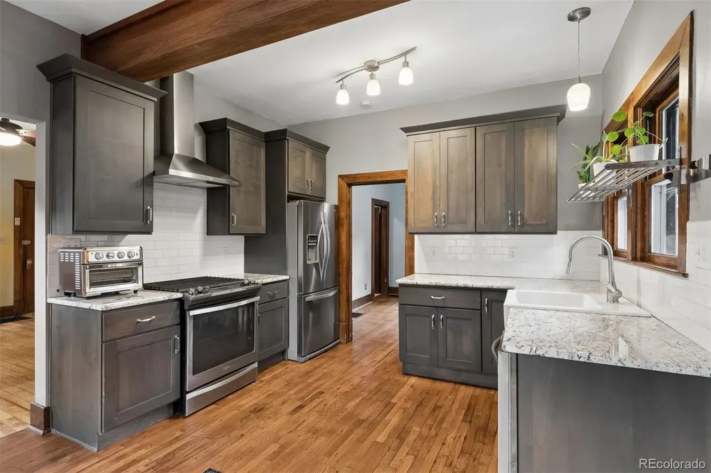 1717 Ivy Place Colorado Springs CO 80905