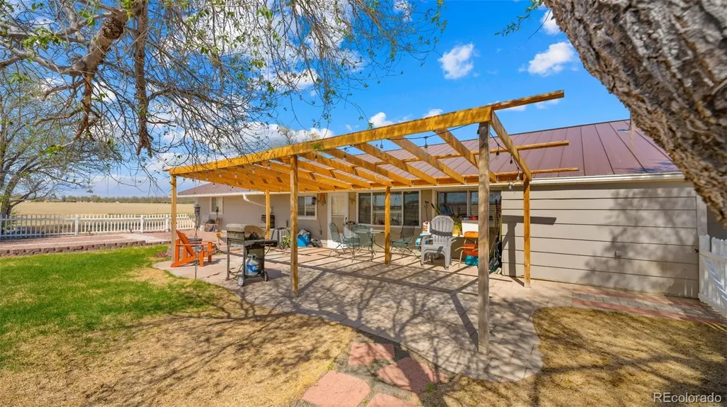 140 N Ellicott Highway Calhan CO 80808