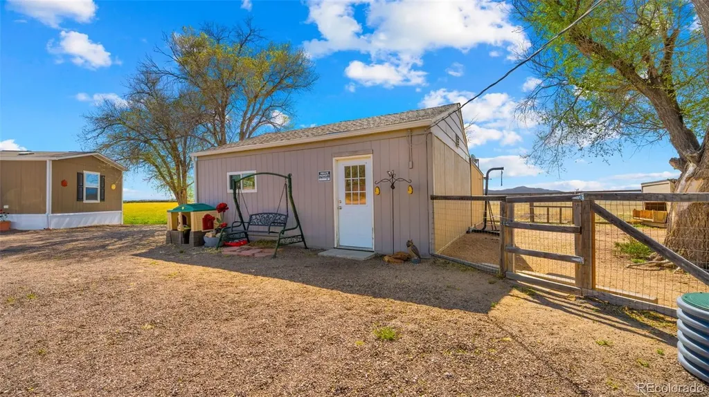 140 N Ellicott Highway Calhan CO 80808