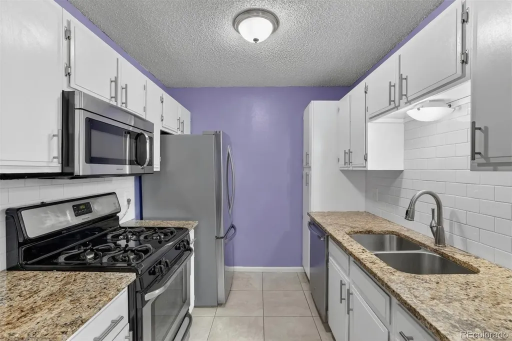 1537 S Owens Street Denver CO 80232