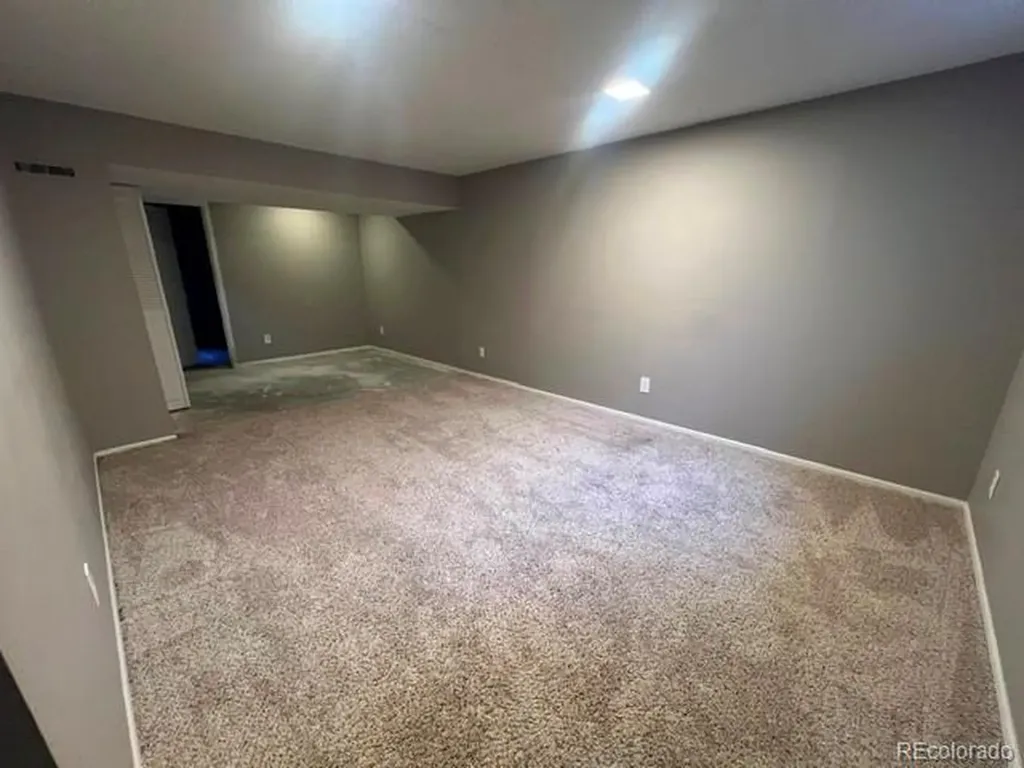 1537 S Owens Street Denver CO 80232