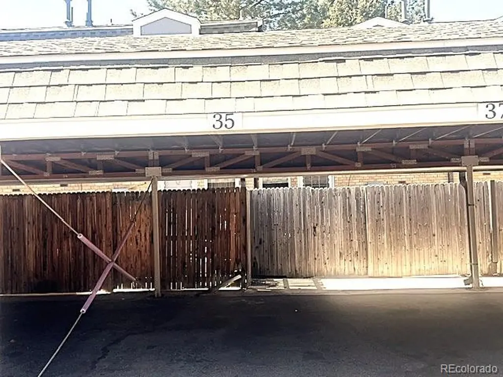 1537 S Owens Street Denver CO 80232