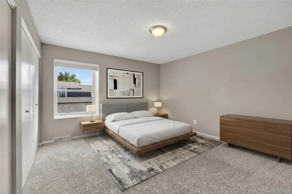 1537 S Owens Street Denver CO 80232
