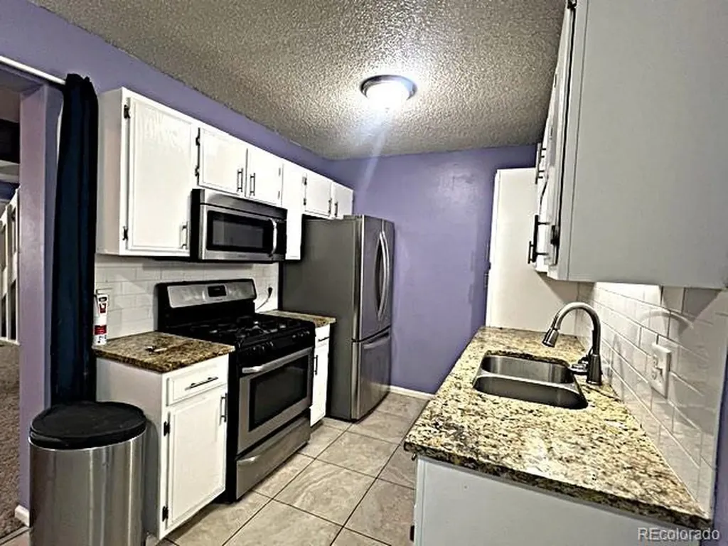 1537 S Owens Street Denver CO 80232