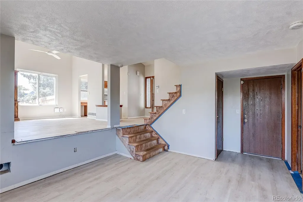 18466 E Crestline Circle Aurora CO 80015