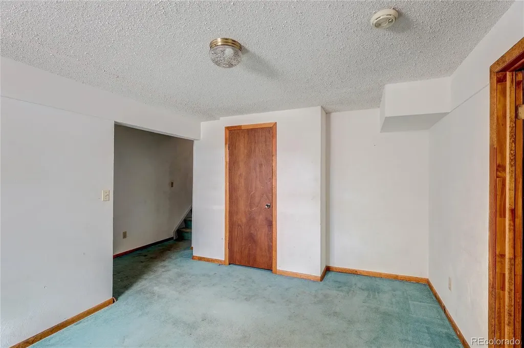 18466 E Crestline Circle Aurora CO 80015