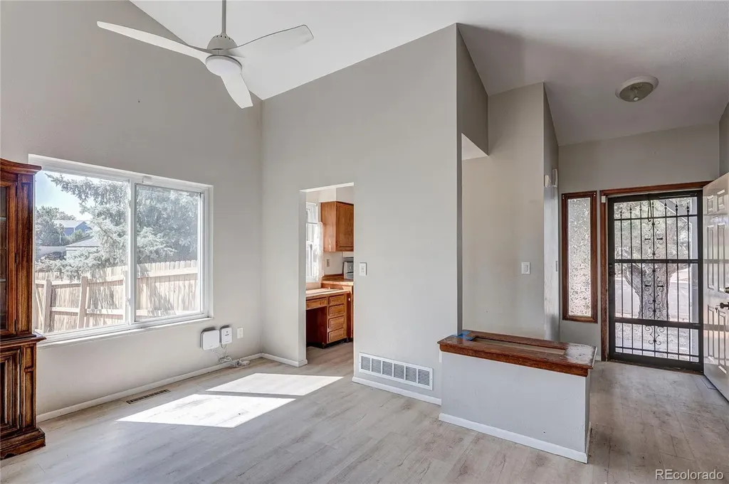 18466 E Crestline Circle Aurora CO 80015
