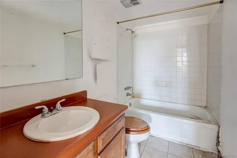 18466 E Crestline Circle Aurora CO 80015