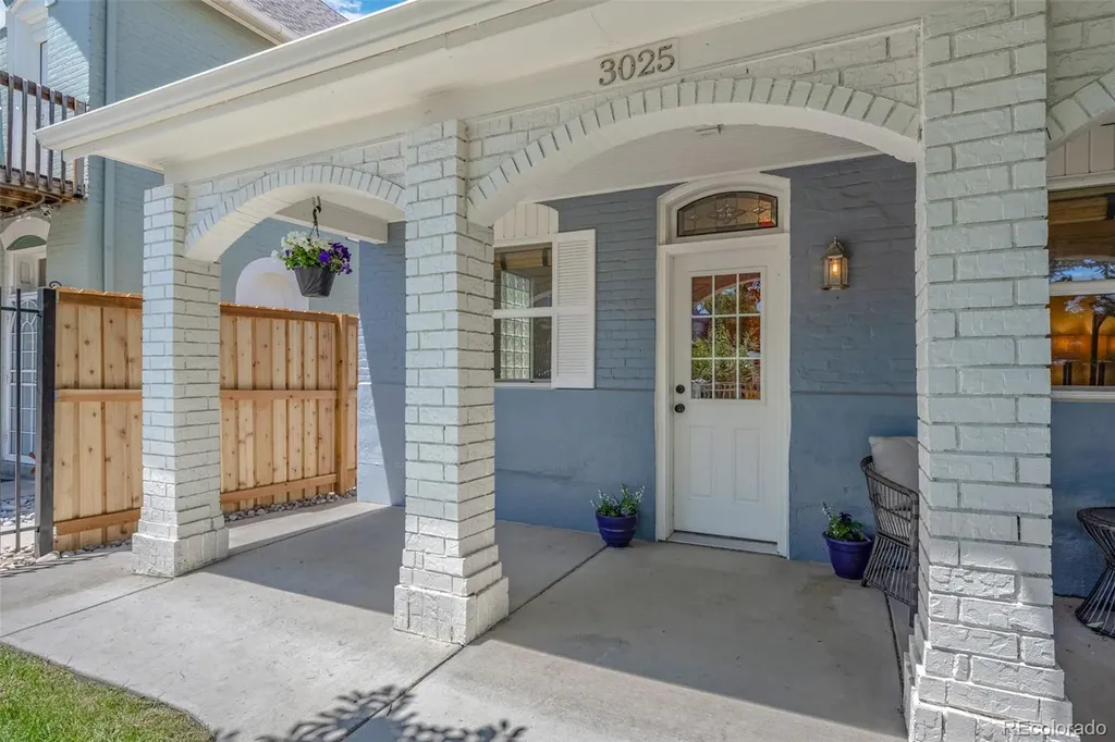 Denver CO, 3027 Lawrence Street