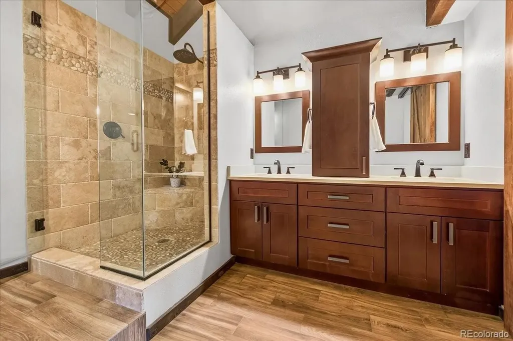 24386 Currant Drive Golden CO 80401