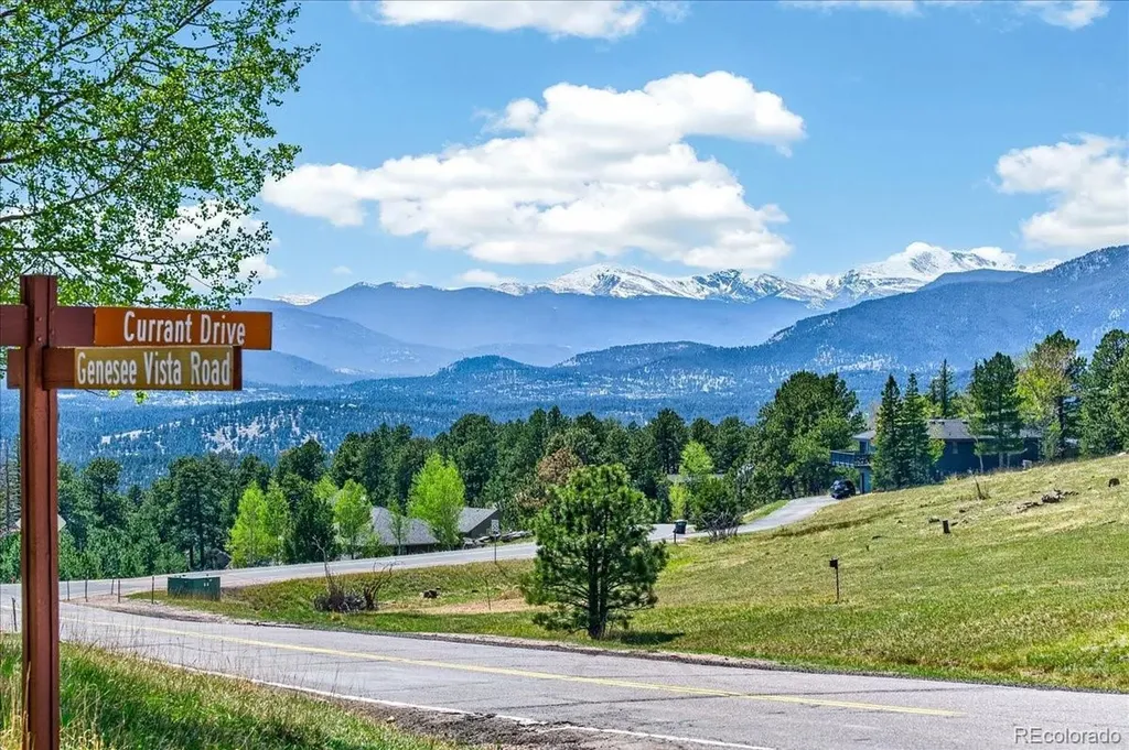 24386 Currant Drive Golden CO 80401