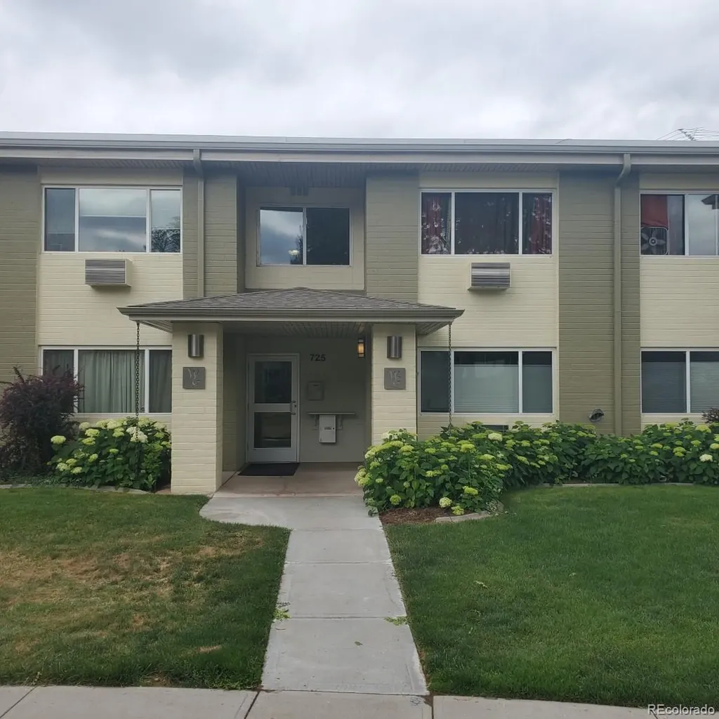 725 S Clinton Street Denver CO 80247