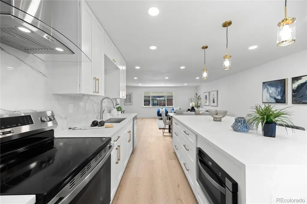 6461 E Cornell Avenue Denver CO 80222