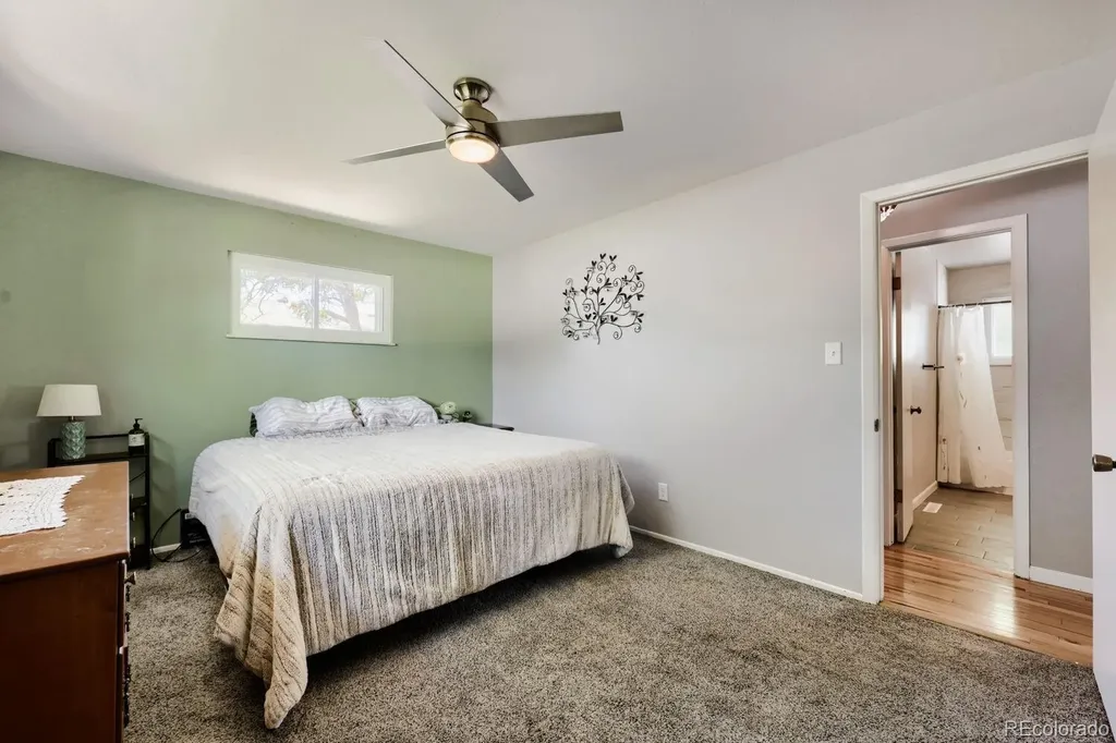 4 Seattle Lane Longmont CO 80501