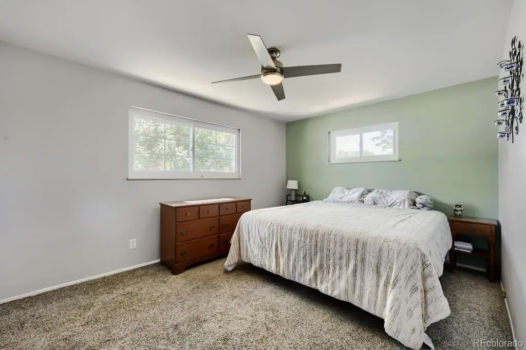 4 Seattle Lane Longmont CO 80501
