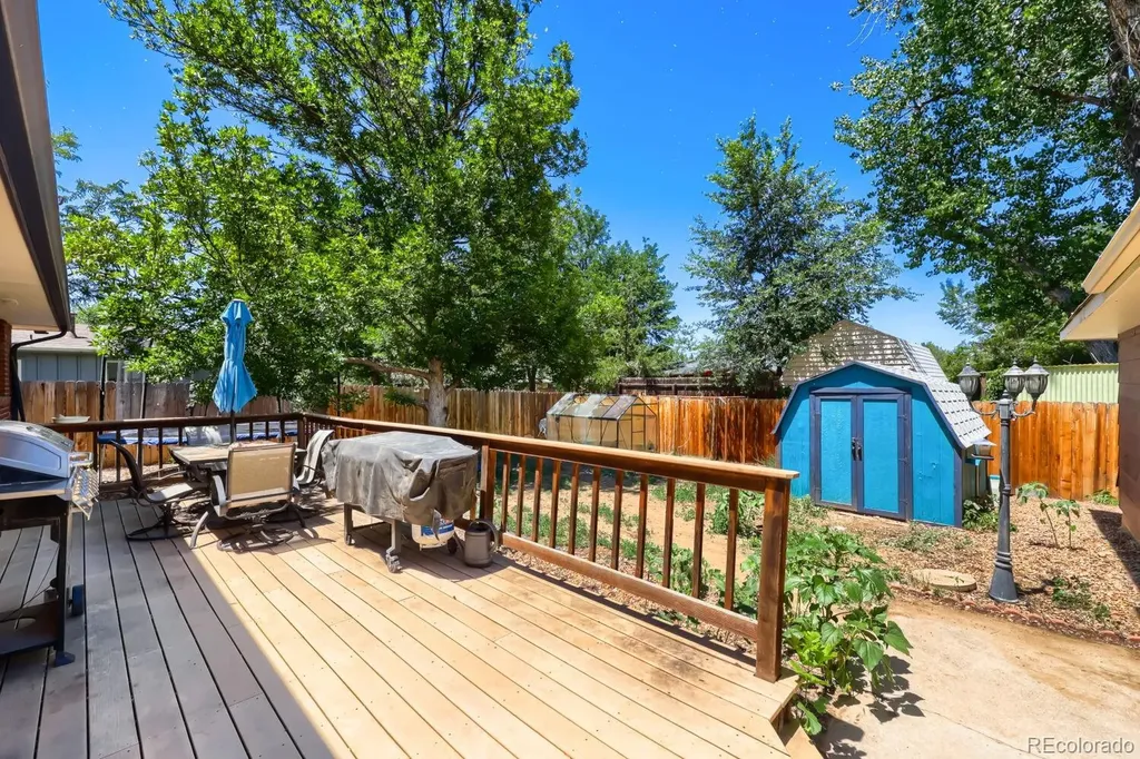 4 Seattle Lane Longmont CO 80501