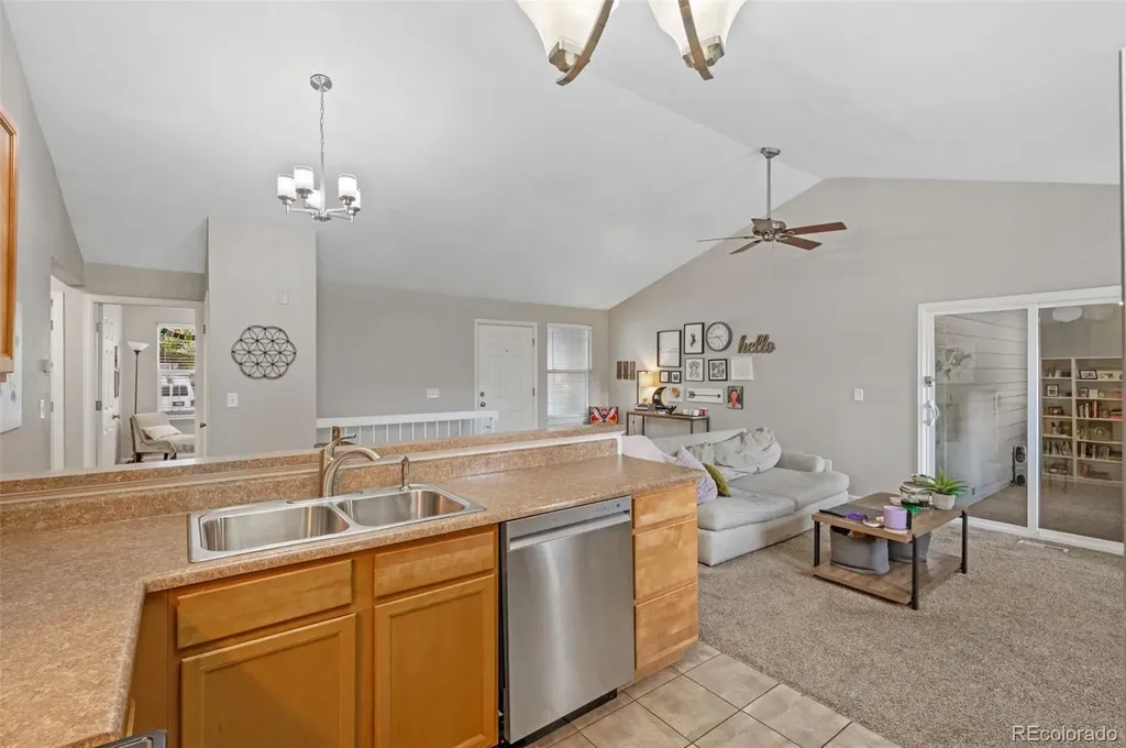 4432 Elkhart Street Denver CO 80239