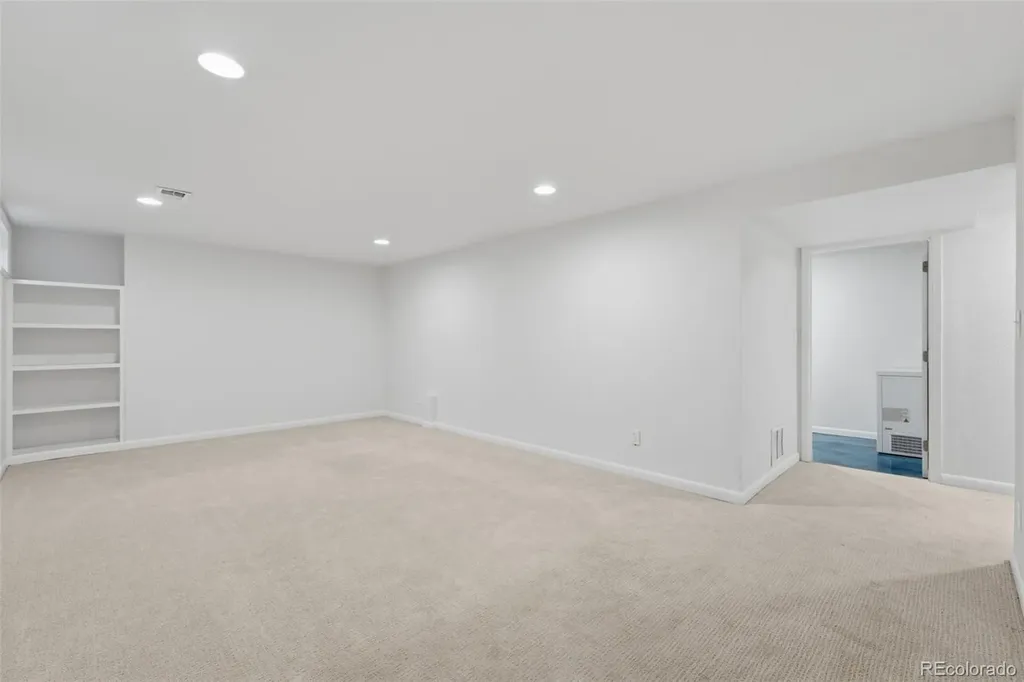 645 Cody Court Lakewood CO 80215