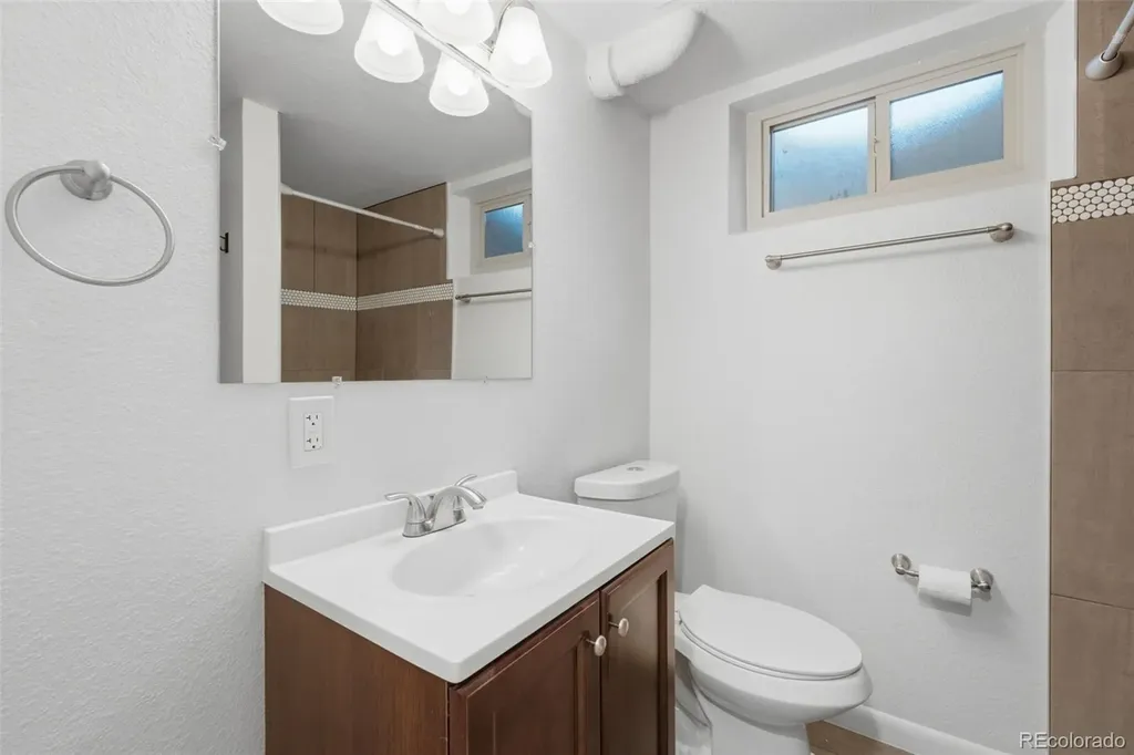 645 Cody Court Lakewood CO 80215