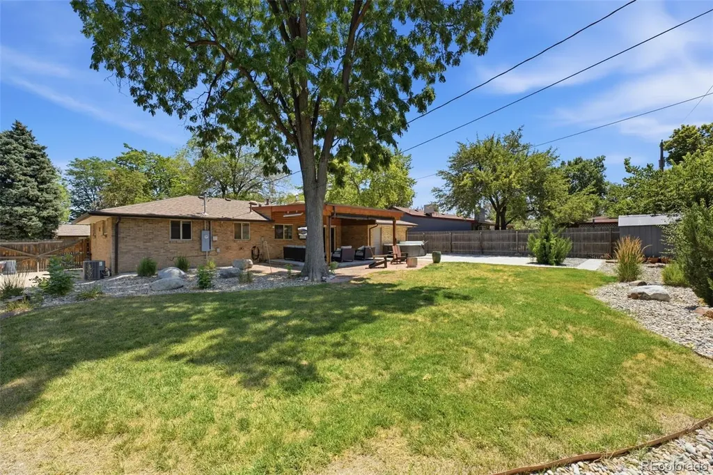 645 Cody Court Lakewood CO 80215