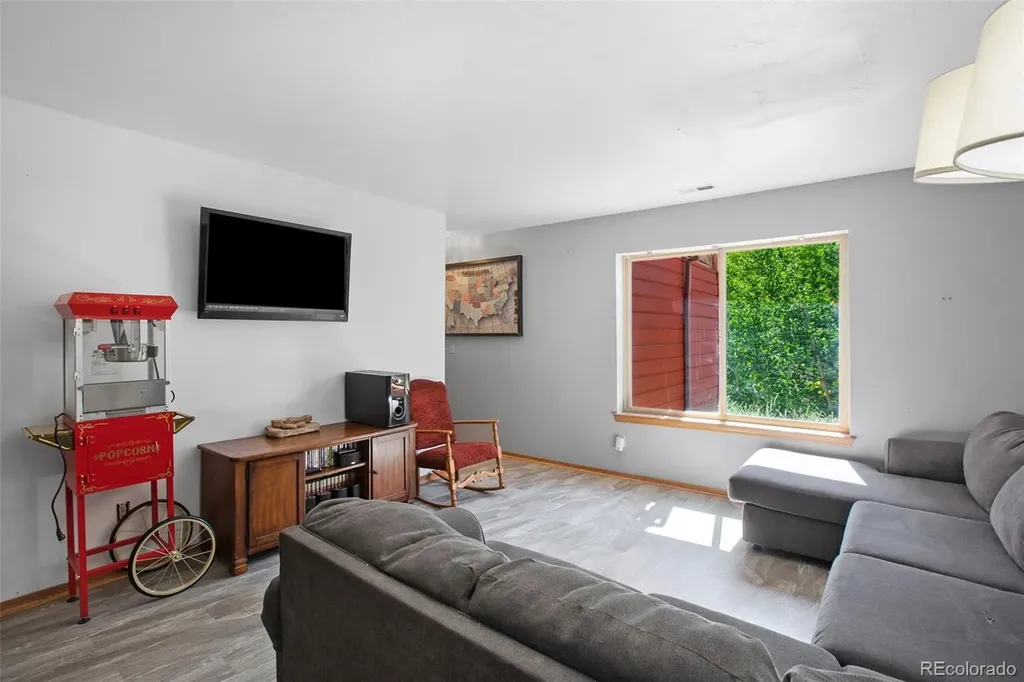 181 Valley Lane Woodland Park CO 80863