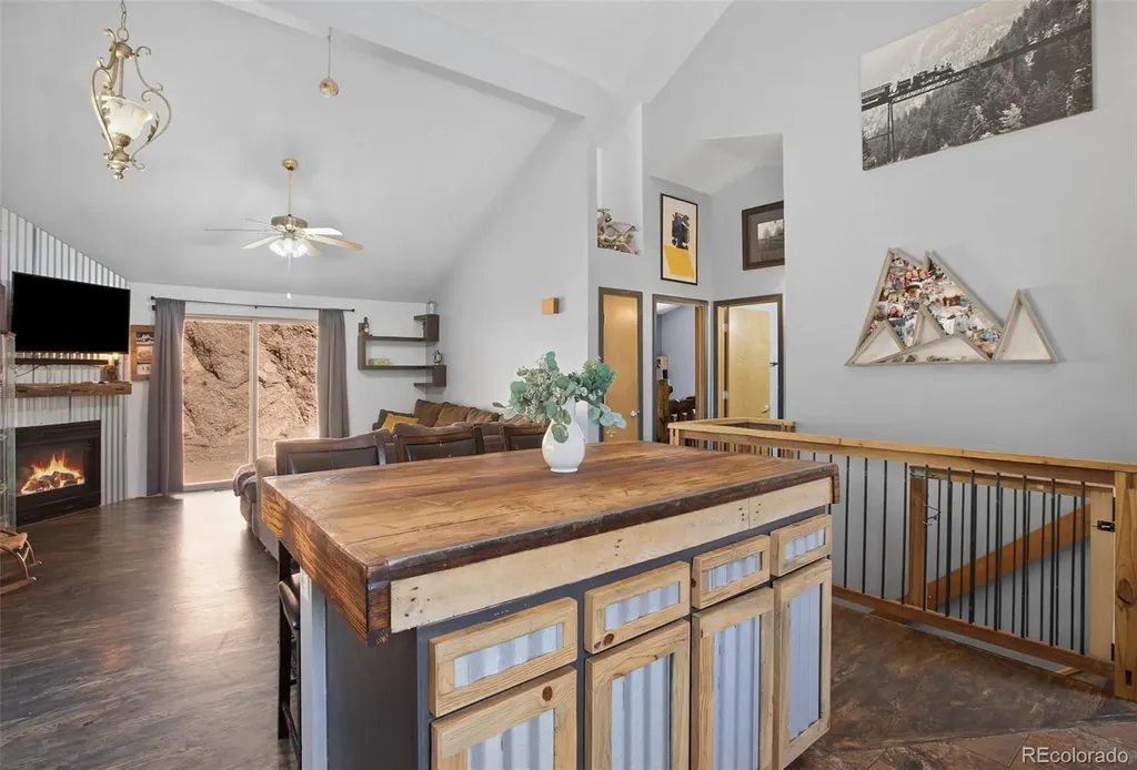 181 Valley Lane Woodland Park CO 80863