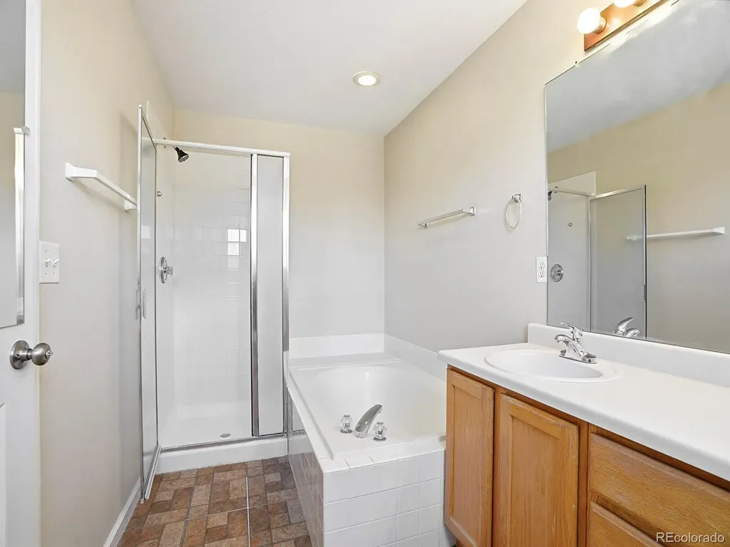 5851 E 118th Place Thornton CO 80233
