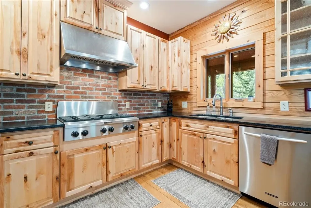 289 Tepee Trail Jefferson CO 80456