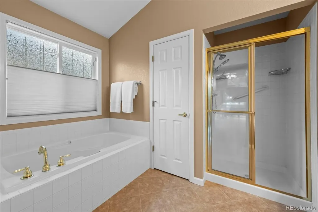 329 Wisteria Way Lafayette CO 80026