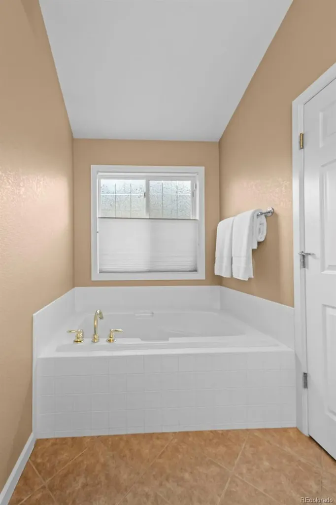 329 Wisteria Way Lafayette CO 80026