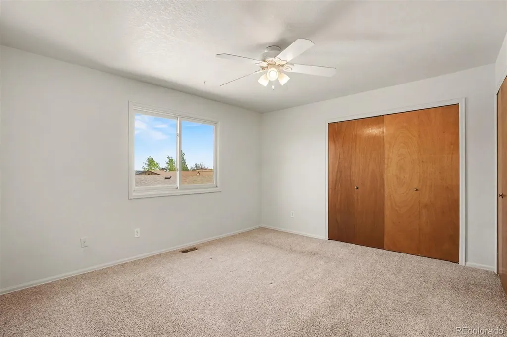 20 Pineridge Court Pueblo CO 81001