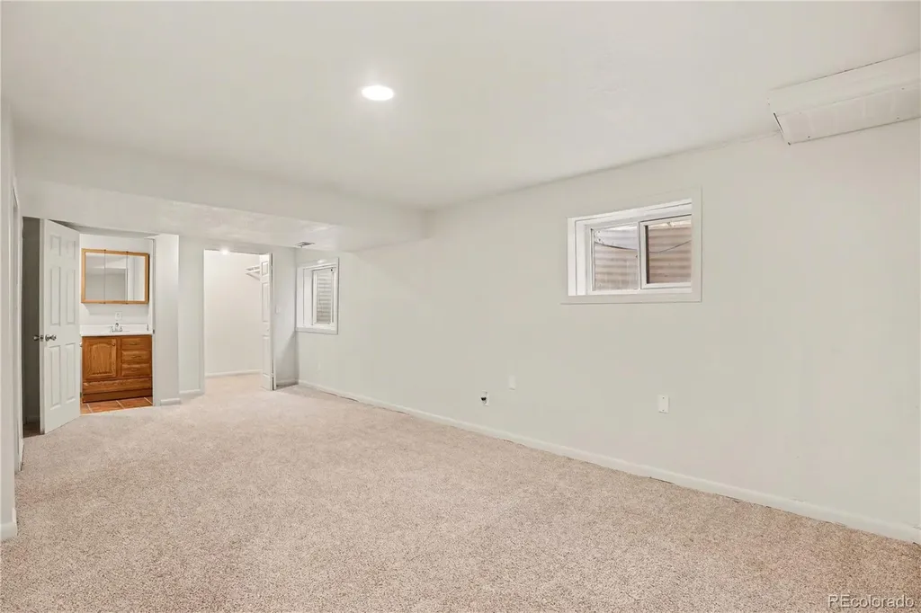 20 Pineridge Court Pueblo CO 81001