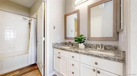 4024 S Carson Street Aurora CO 80014