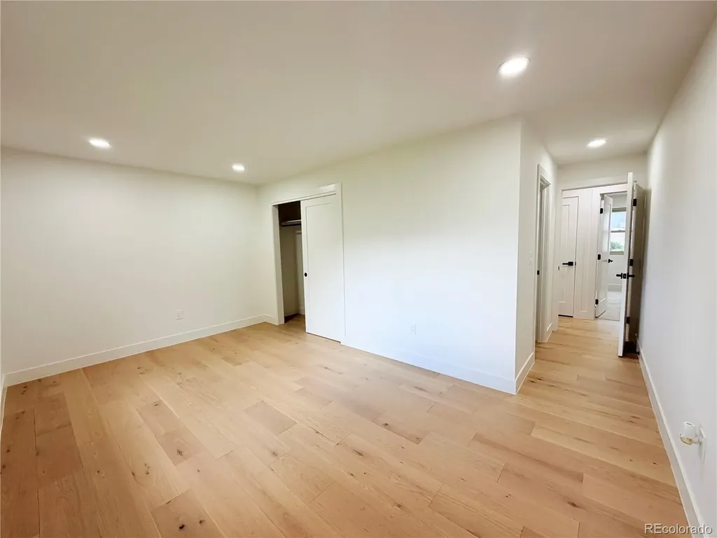 2448 S Holland Court Denver CO 80227