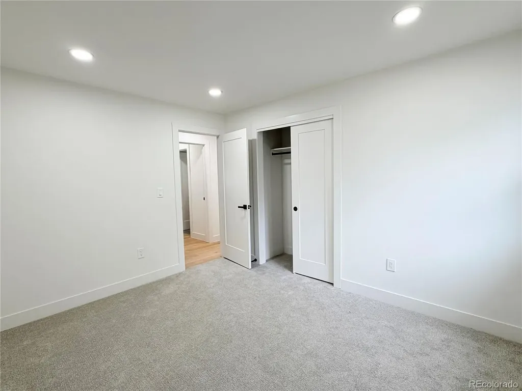 2448 S Holland Court Denver CO 80227