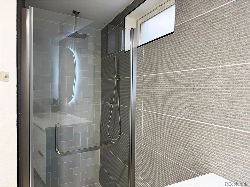 2448 S Holland Court Denver CO 80227