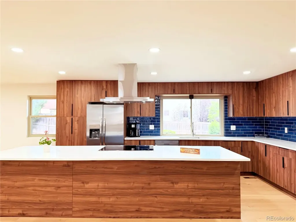 2448 S Holland Court Denver CO 80227