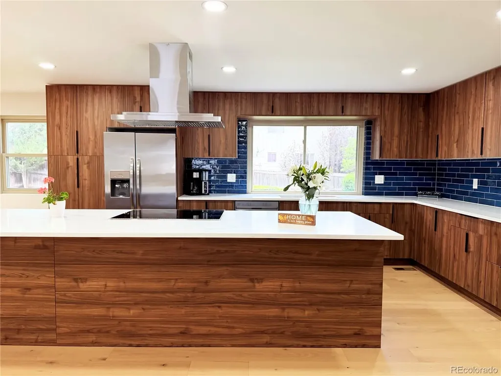 2448 S Holland Court Denver CO 80227