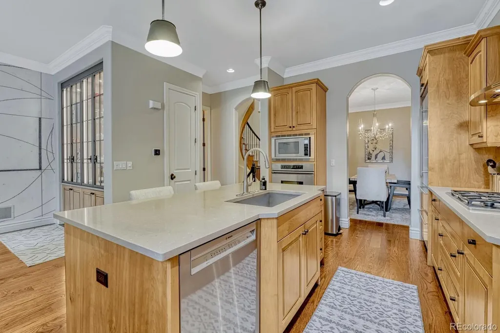 117 Jackson Street Denver CO 80206
