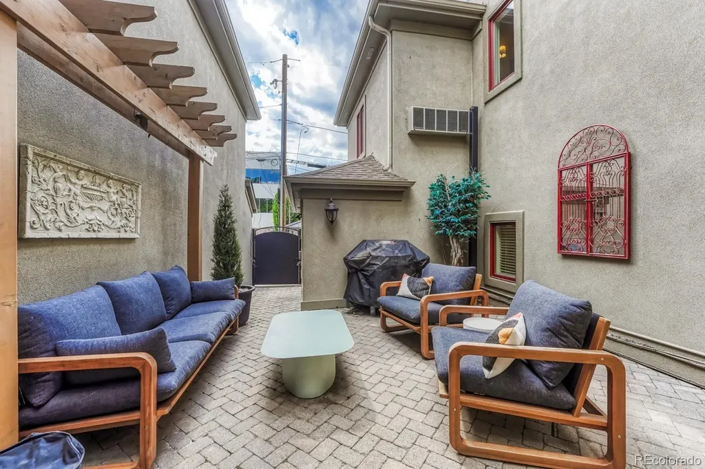117 Jackson Street Denver CO 80206