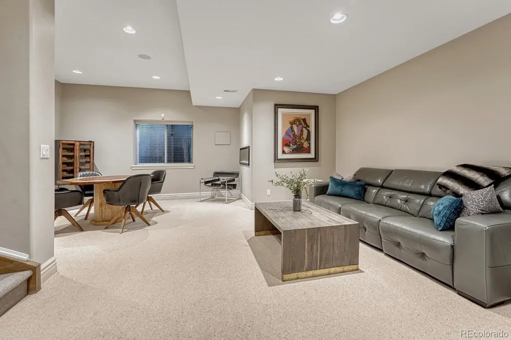 117 Jackson Street Denver CO 80206