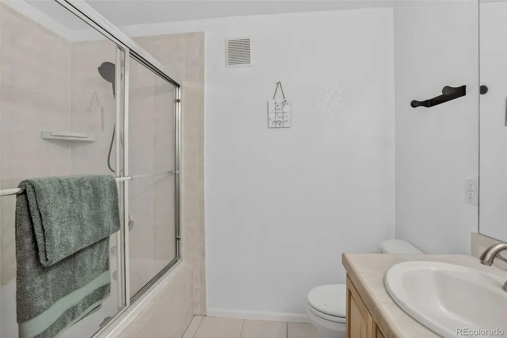 20426 E Orchard Place Centennial CO 80016