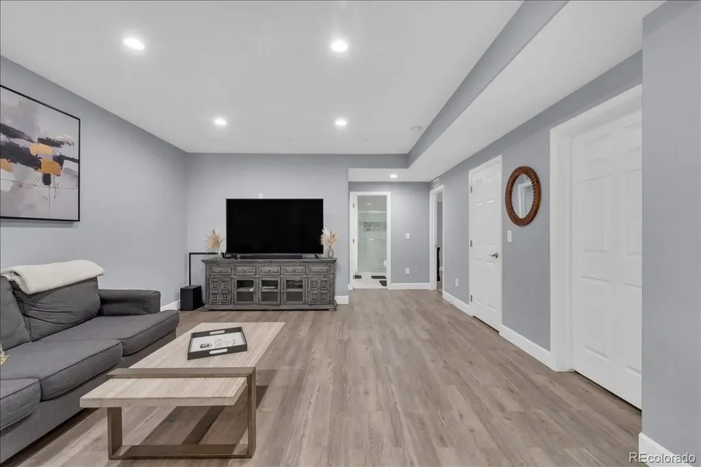 413 N De Gaulle Court Aurora CO 80018