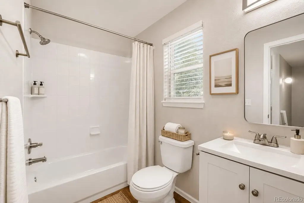 2493 Eaton Street Edgewater CO 80214